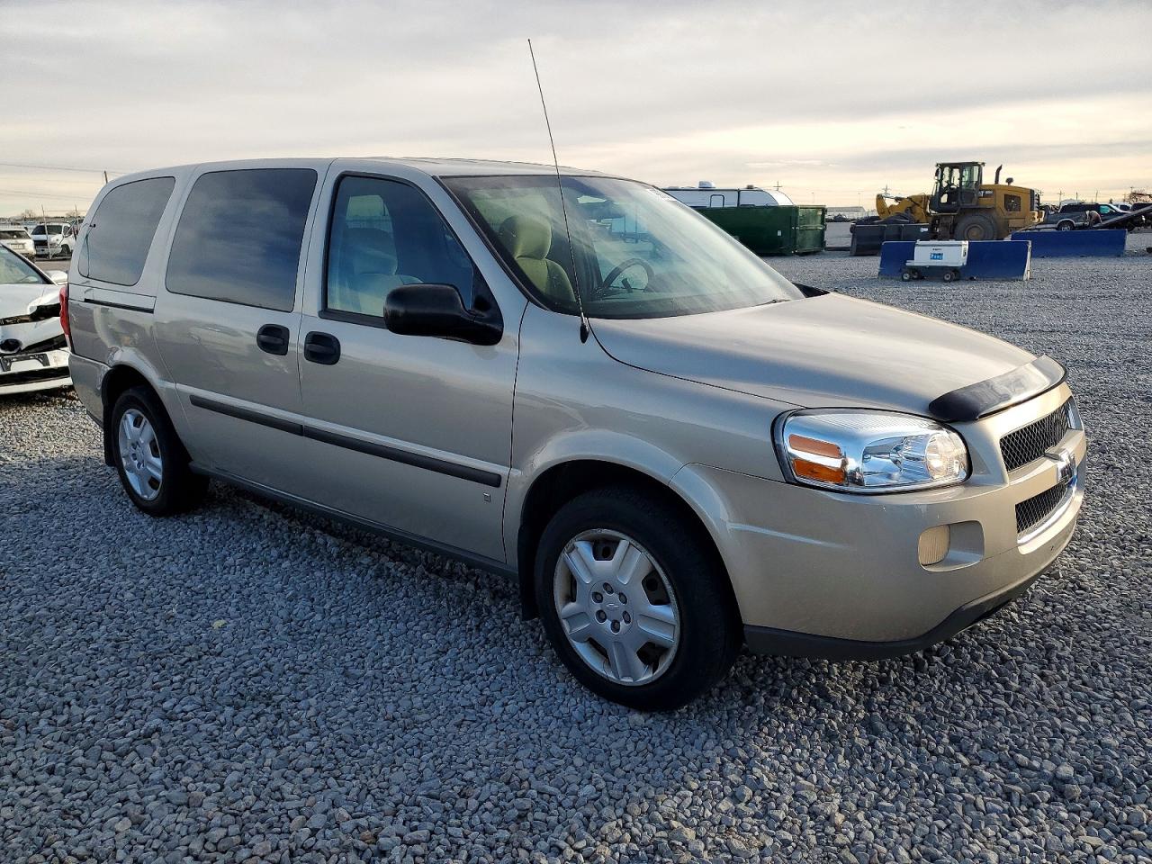 2008 CHEVROLET UPLANDER LS photo 4
