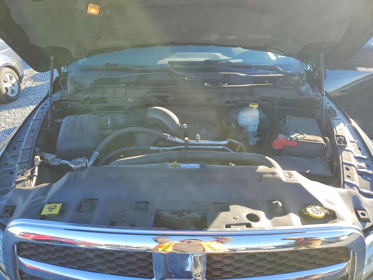 2014 RAM 1500 SLT photo 11