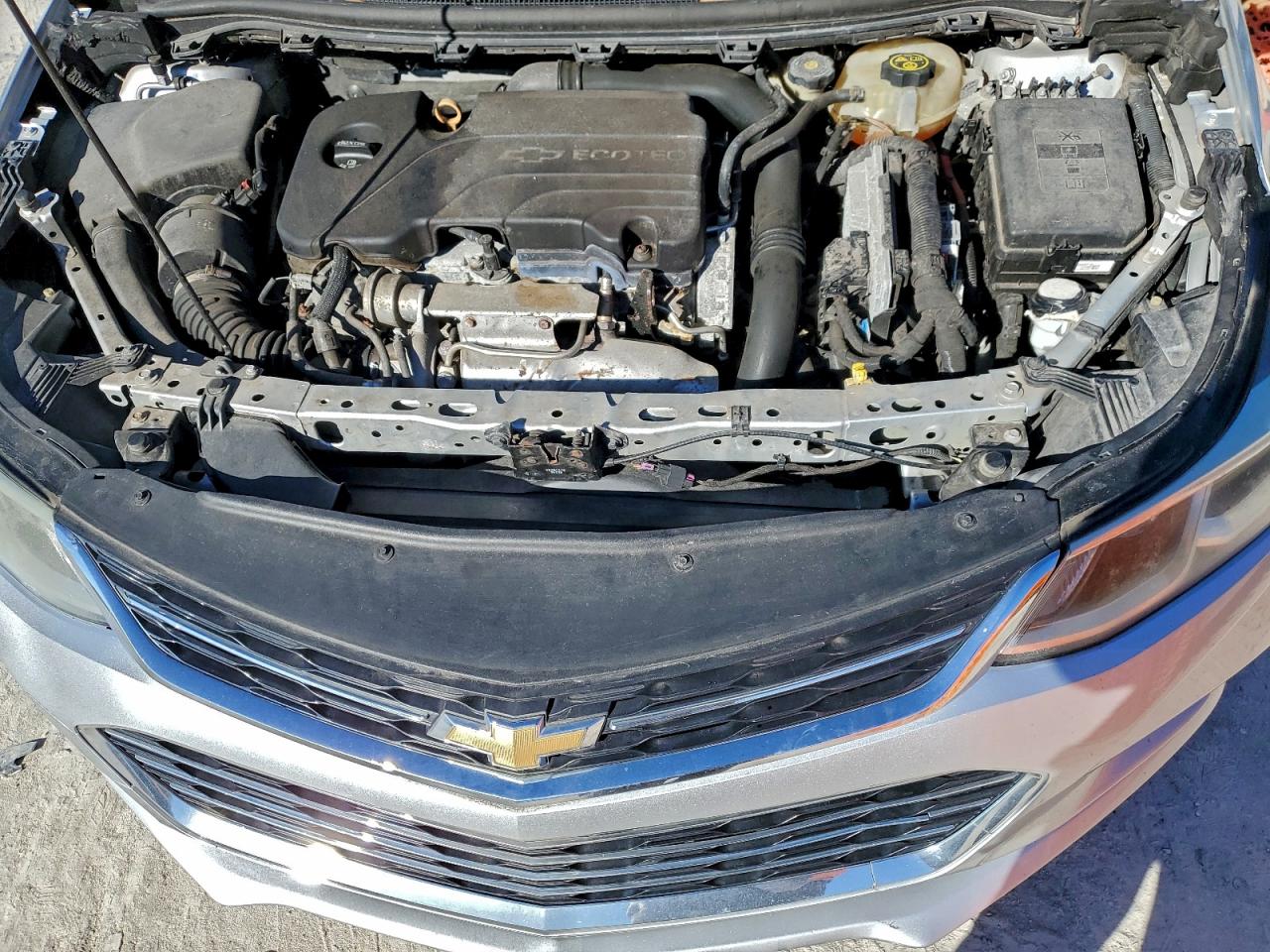 2017 CHEVROLET CRUZE LS photo 11