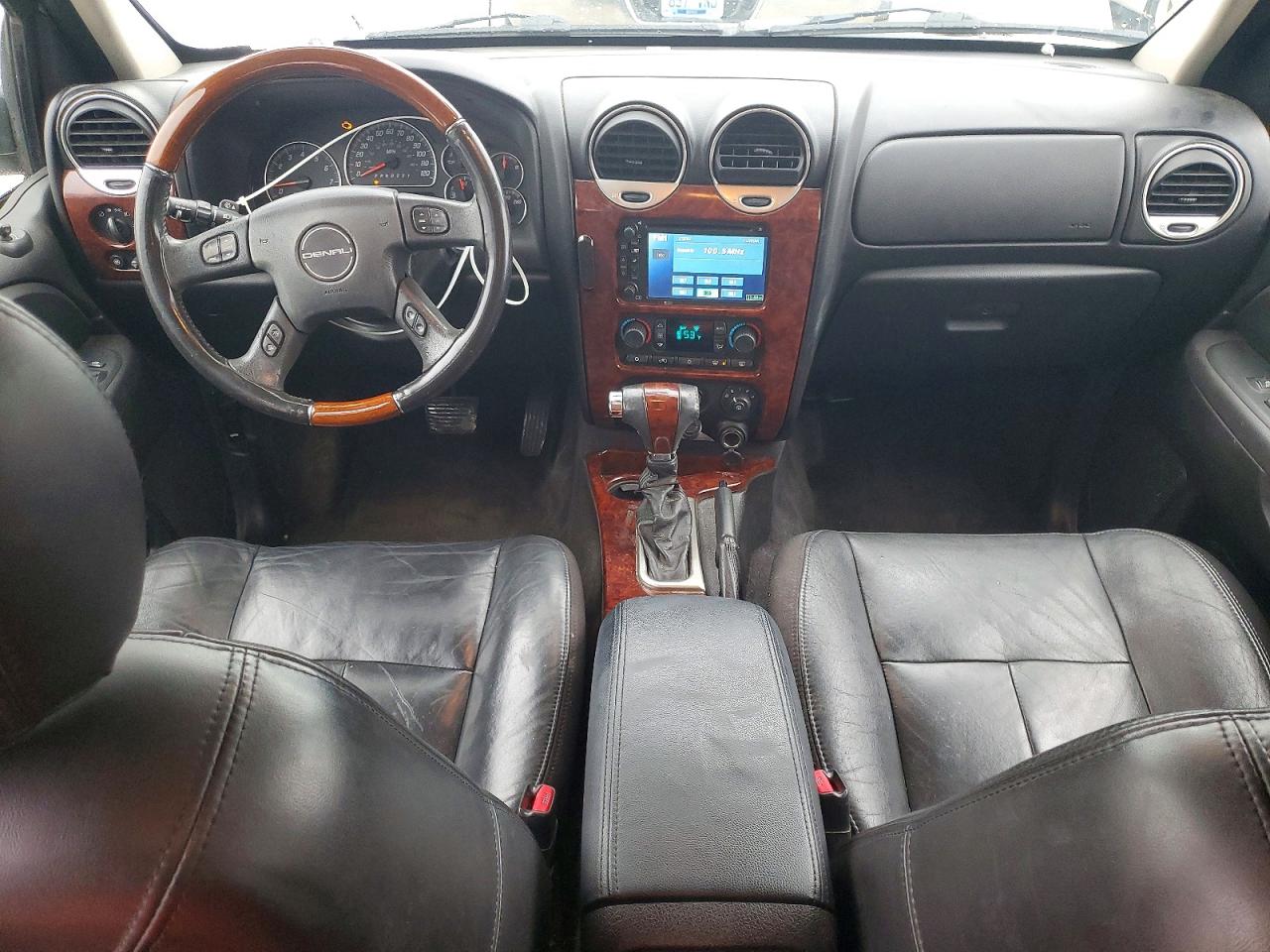 2006 GMC ENVOY DENALI photo 8