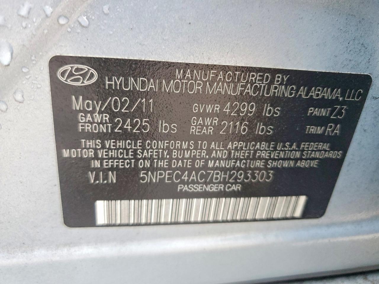 2011 HYUNDAI SONATA SE photo 13