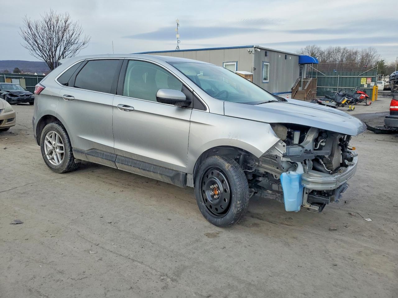 2024 FORD EDGE SEL photo 4