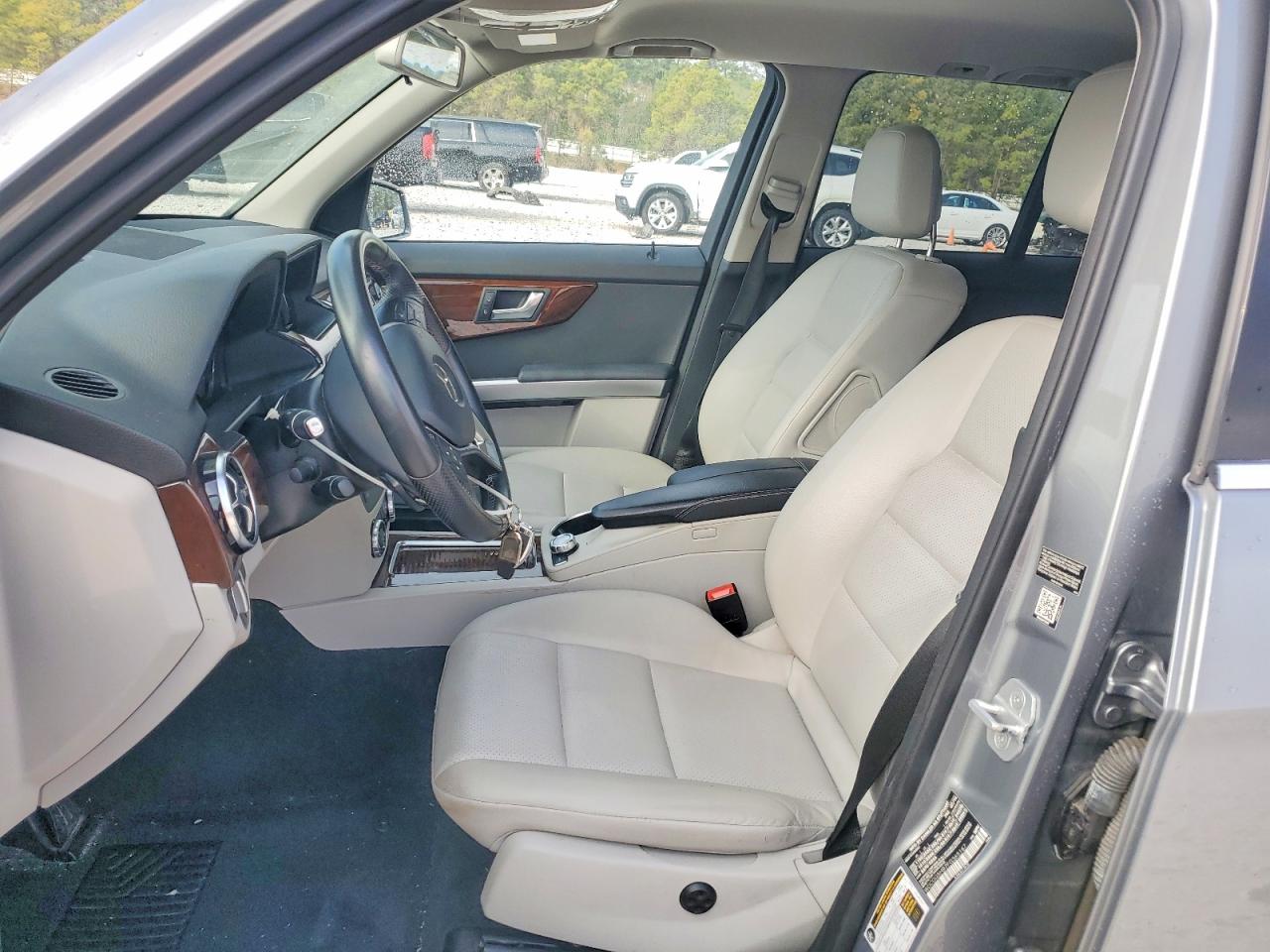 2015 MERCEDES-BENZ GLK 350 photo 7