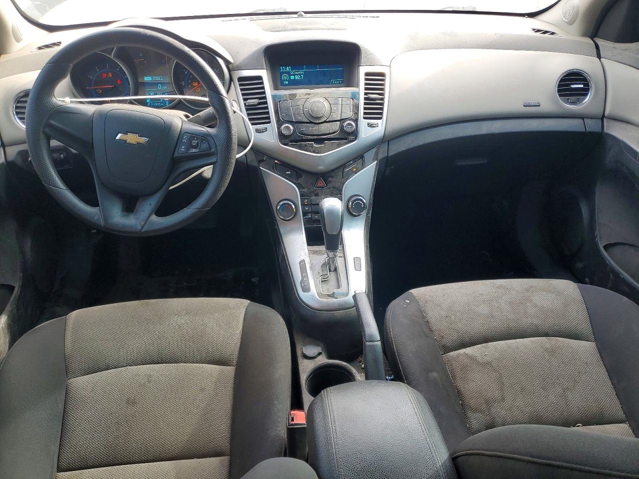 2016 CHEVROLET CRUZE LIMITED LS photo 8