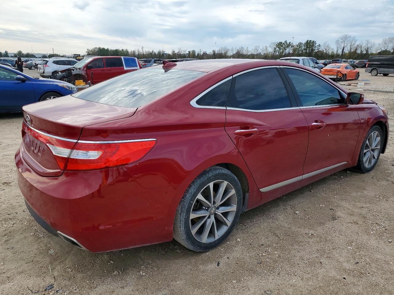 2016 HYUNDAI AZERA photo 5