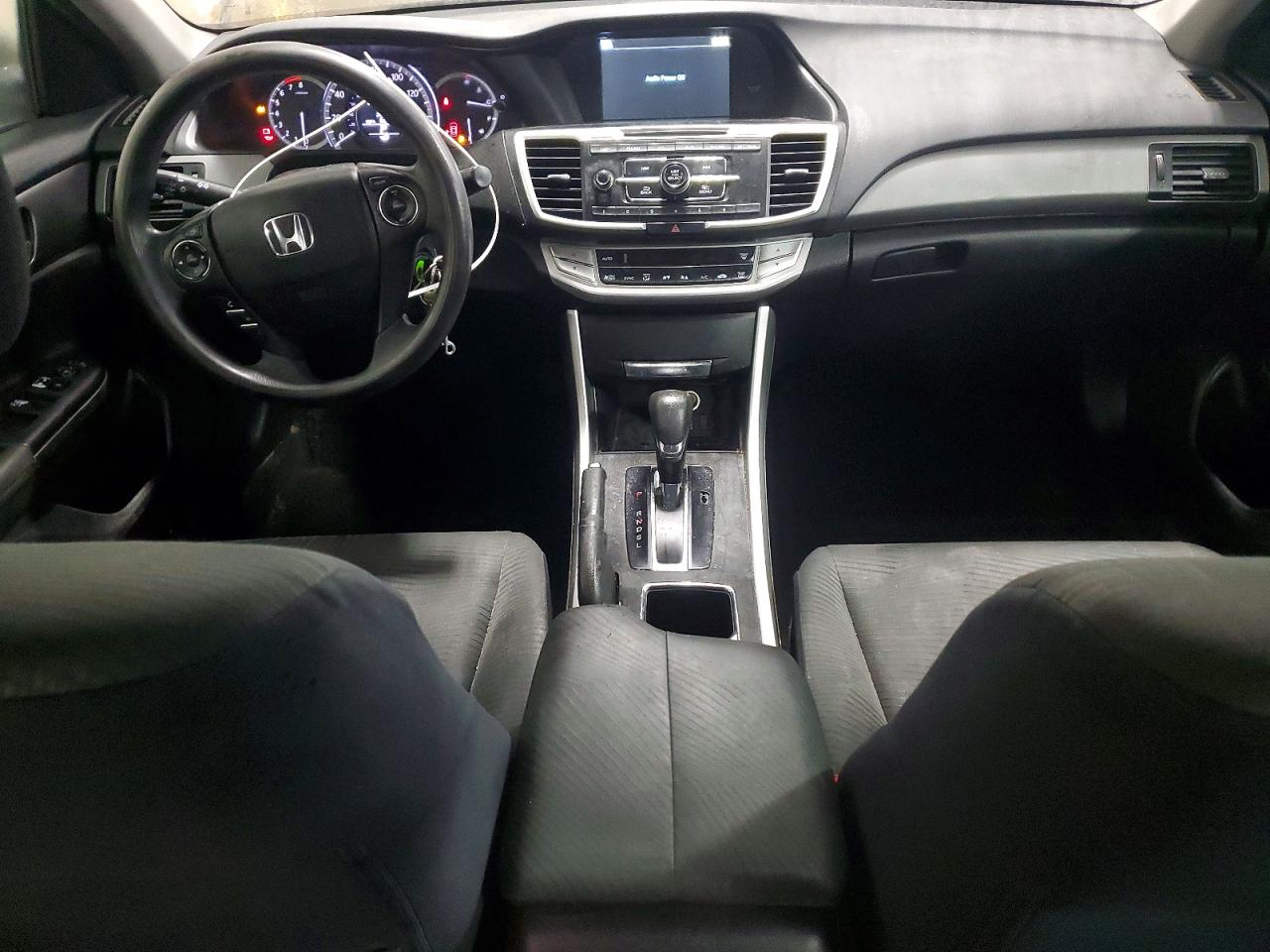 2015 HONDA ACCORD LX photo 8