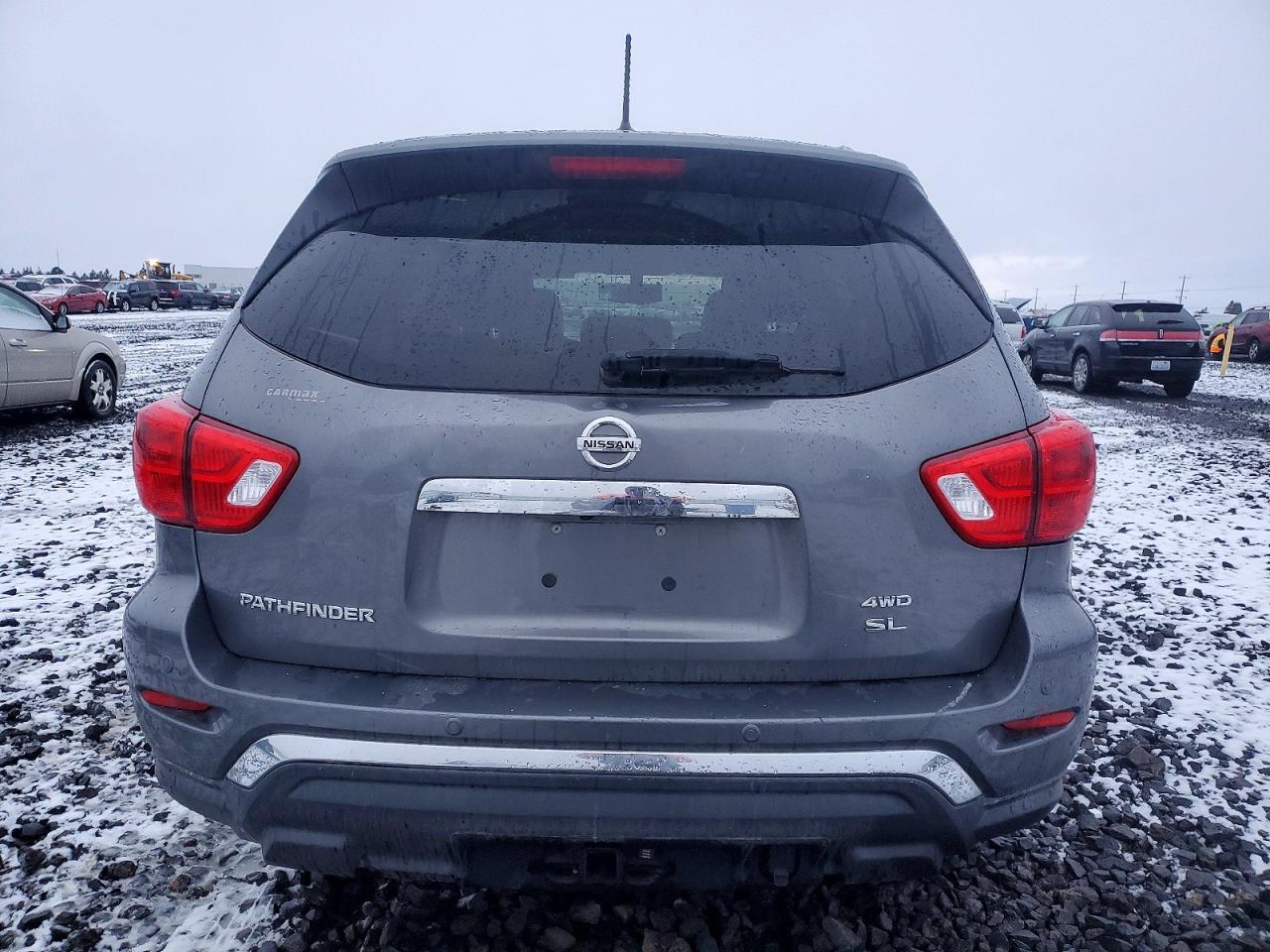 2017 NISSAN PATHFINDER S photo 6