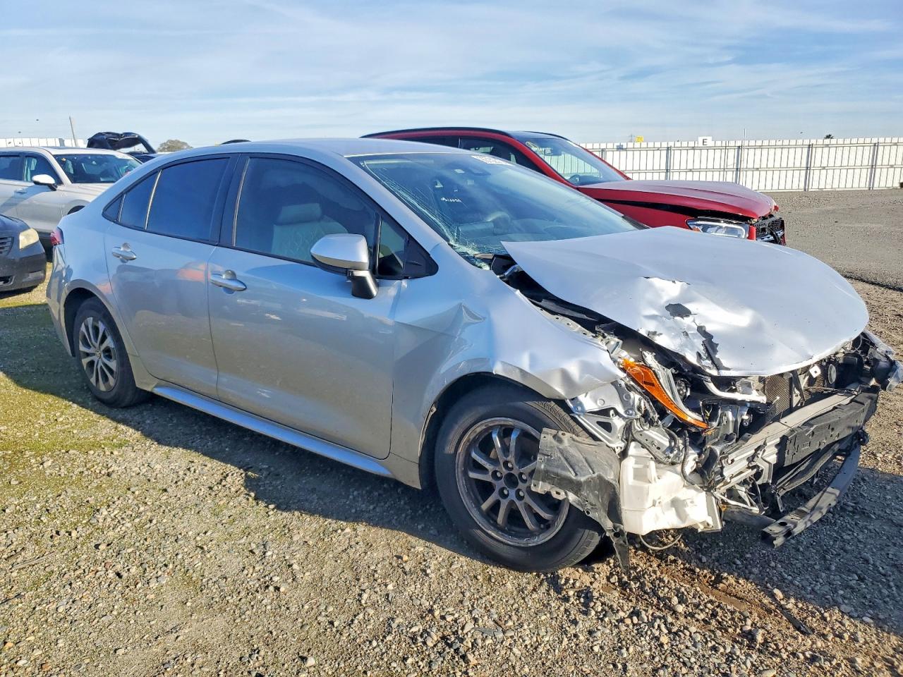 2020 TOYOTA COROLLA LE photo 4