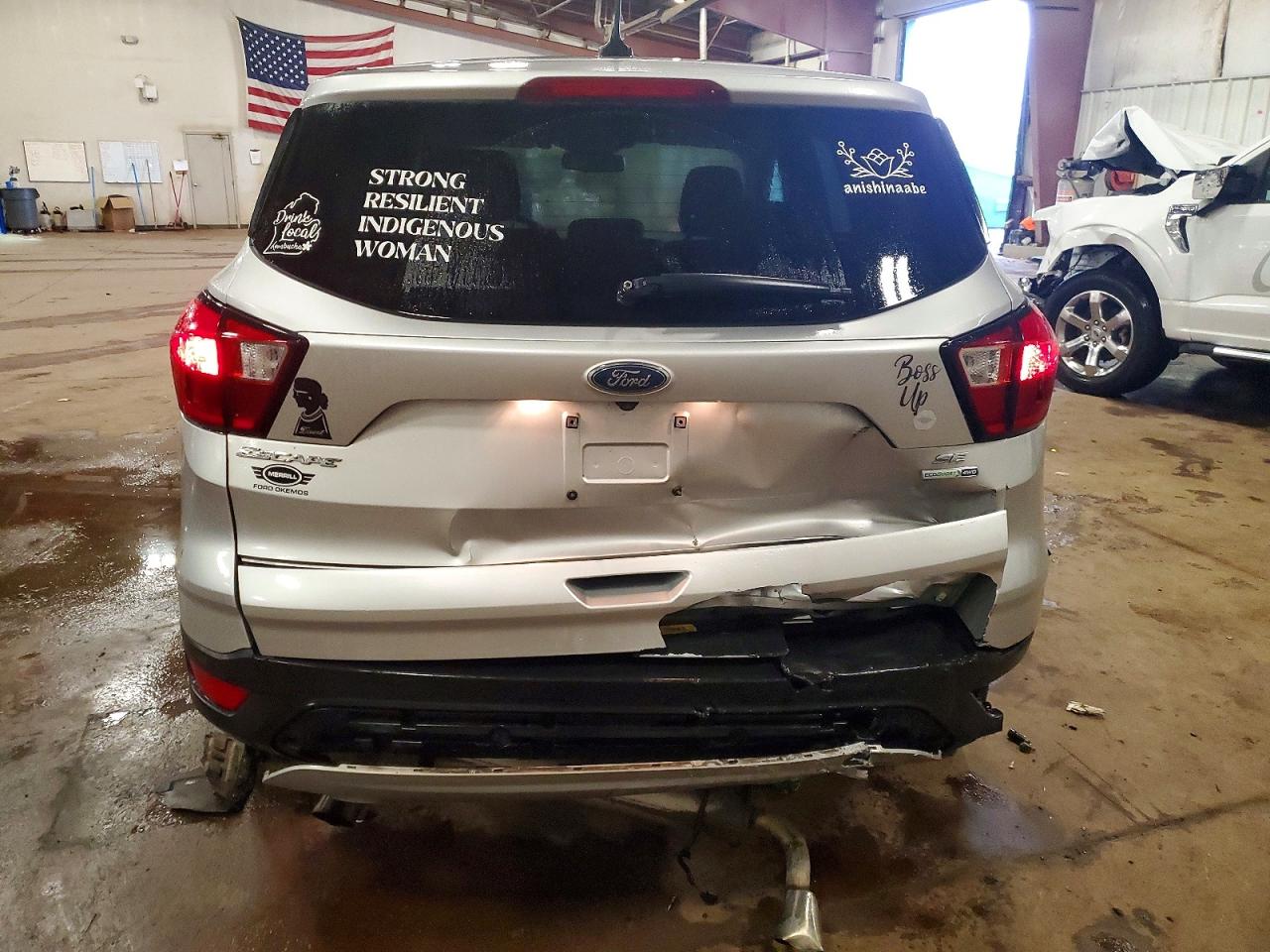 2019 FORD ESCAPE SE photo 11