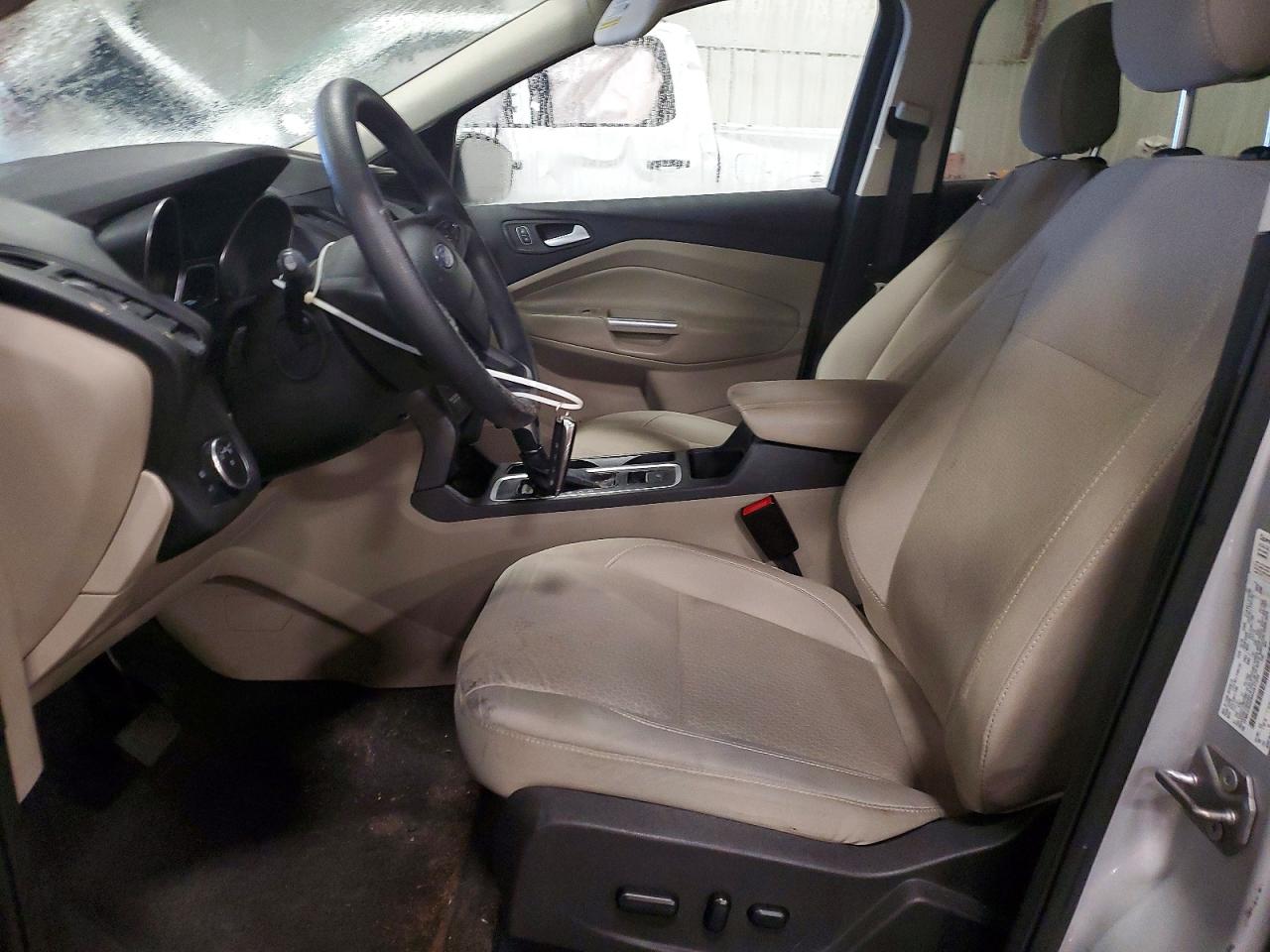 2019 FORD ESCAPE SE photo 13