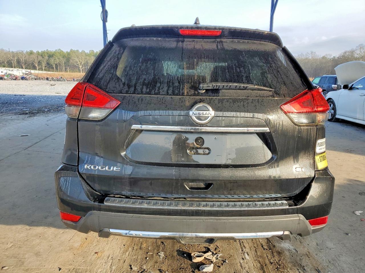 2017 NISSAN ROGUE S photo 6