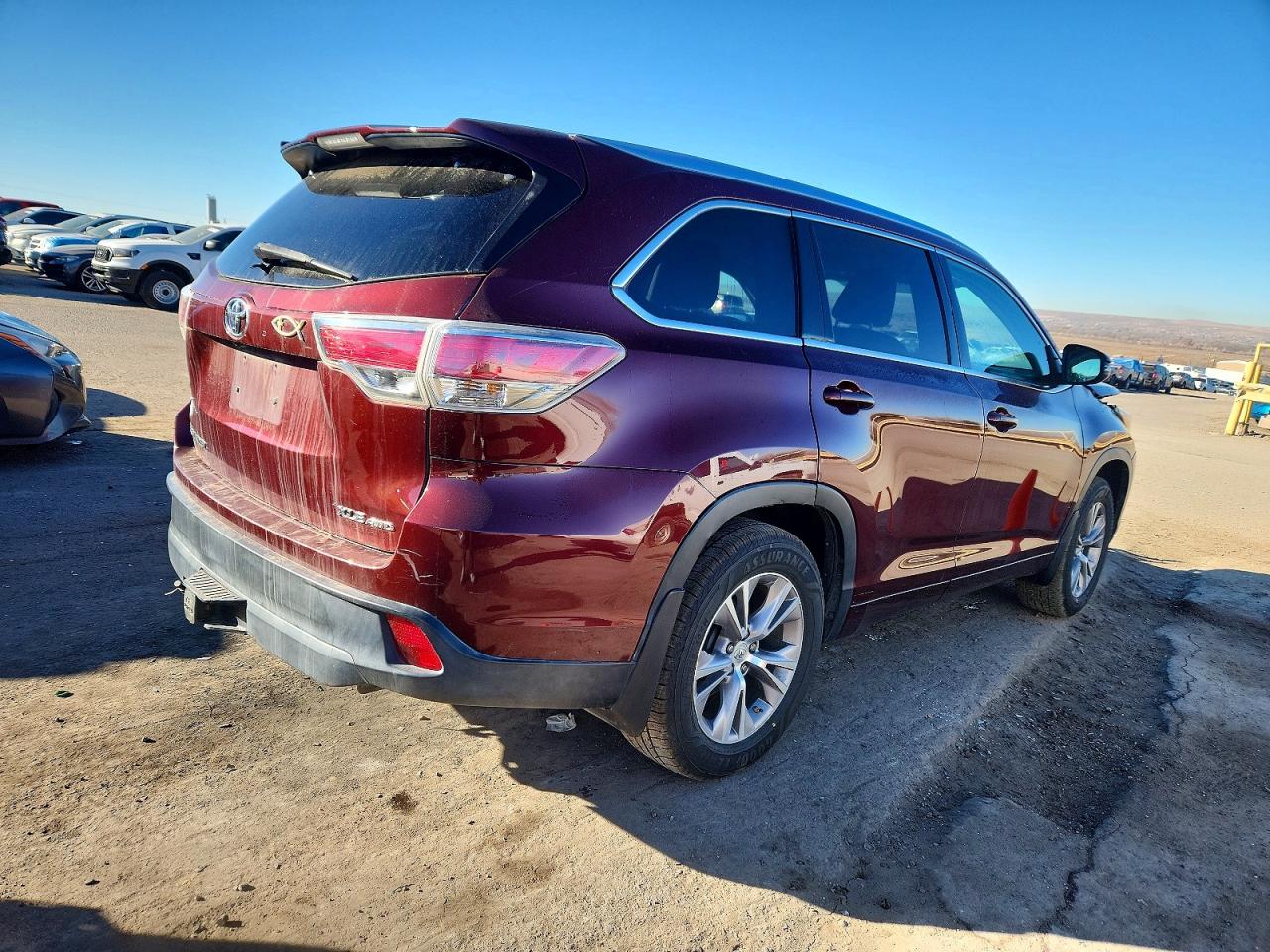 2014 TOYOTA HIGHLANDER XLE photo 3