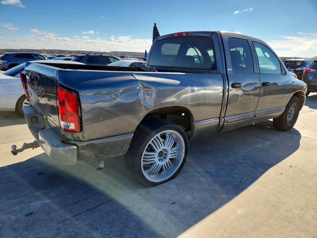 2002 DODGE RAM 1500 photo 3