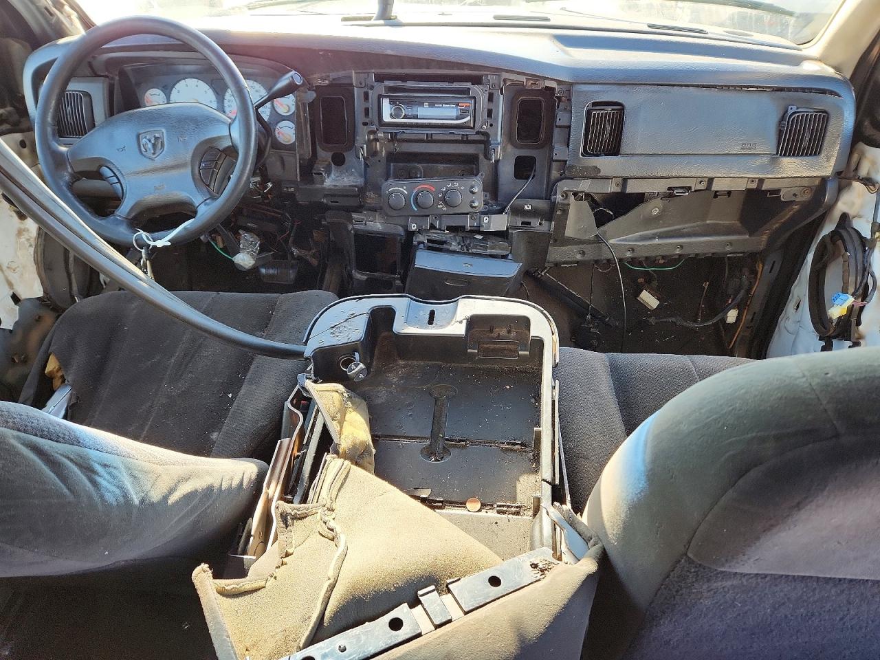 2002 DODGE RAM 1500 photo 8