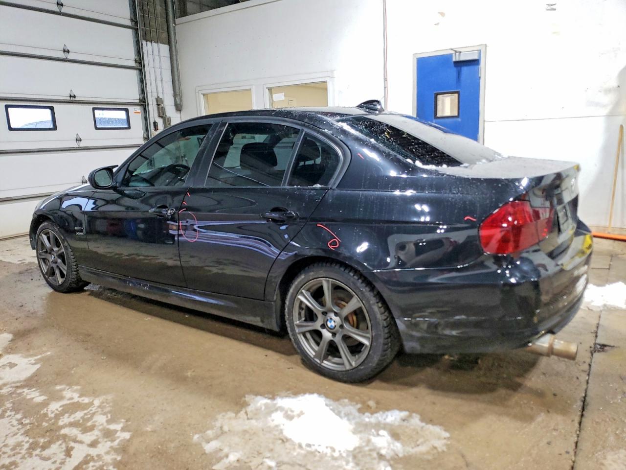 2011 BMW 328 XI photo 2
