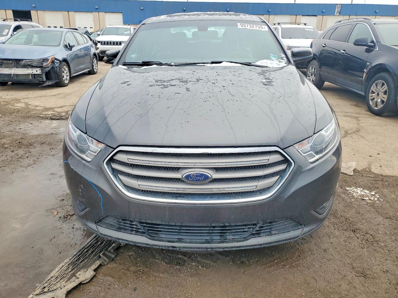 2018 FORD TAURUS SEL photo 5