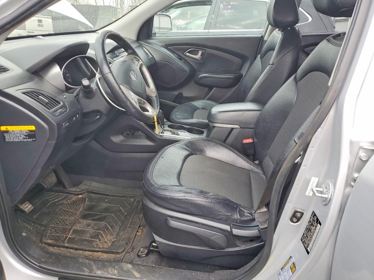 2013 HYUNDAI TUCSON GLS photo 7