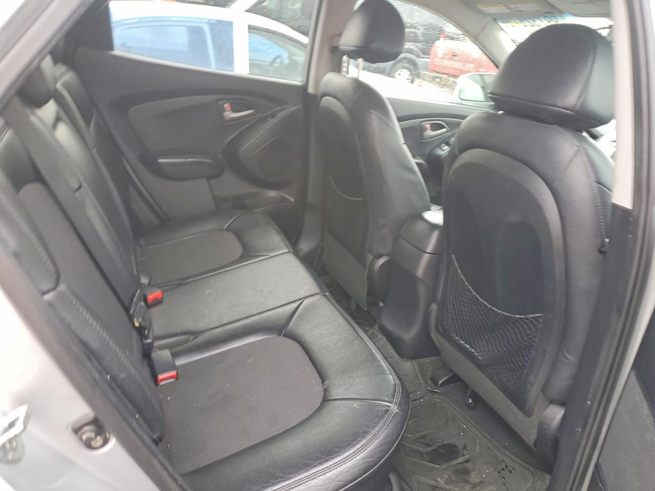 2013 HYUNDAI TUCSON GLS photo 11