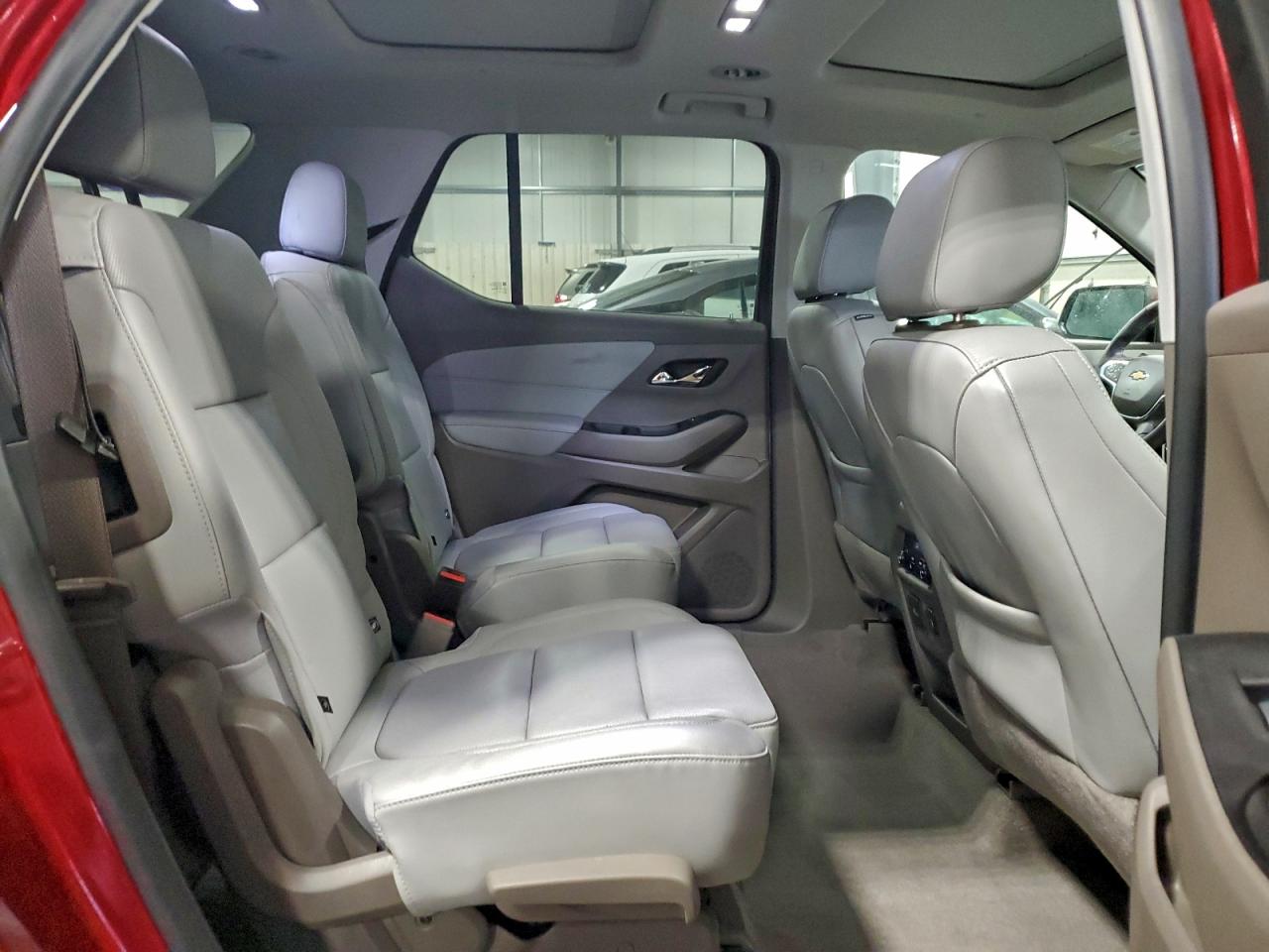 2019 CHEVROLET TRAVERSE PREMIER photo 11