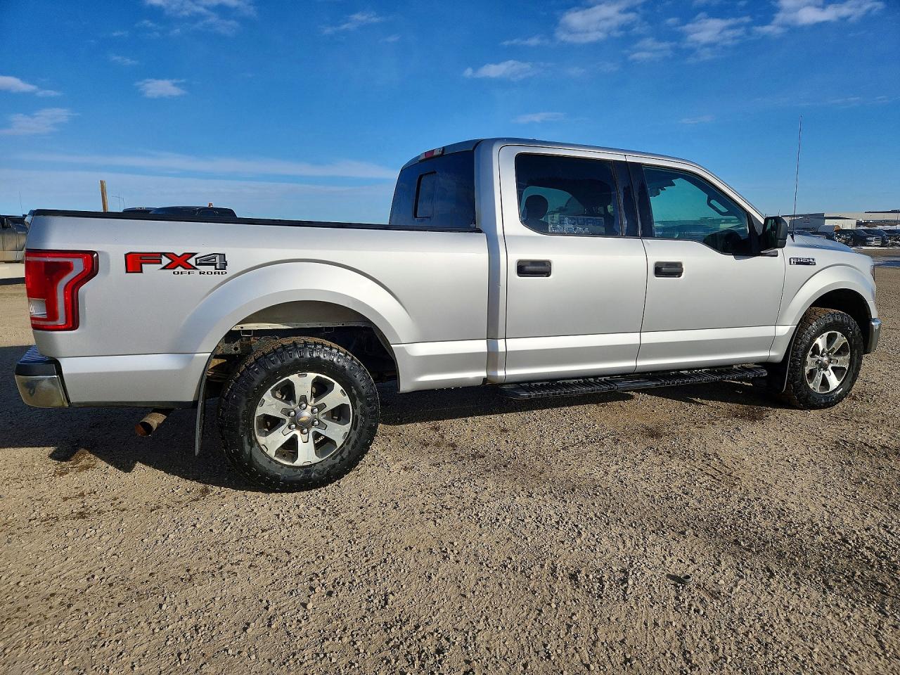 2017 FORD F150 SUPERCREW photo 3
