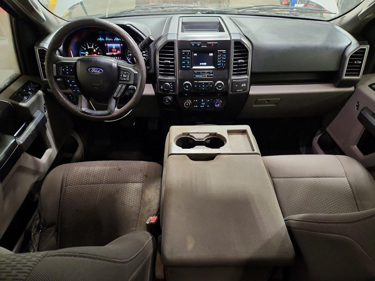 2017 FORD F150 SUPERCREW photo 8