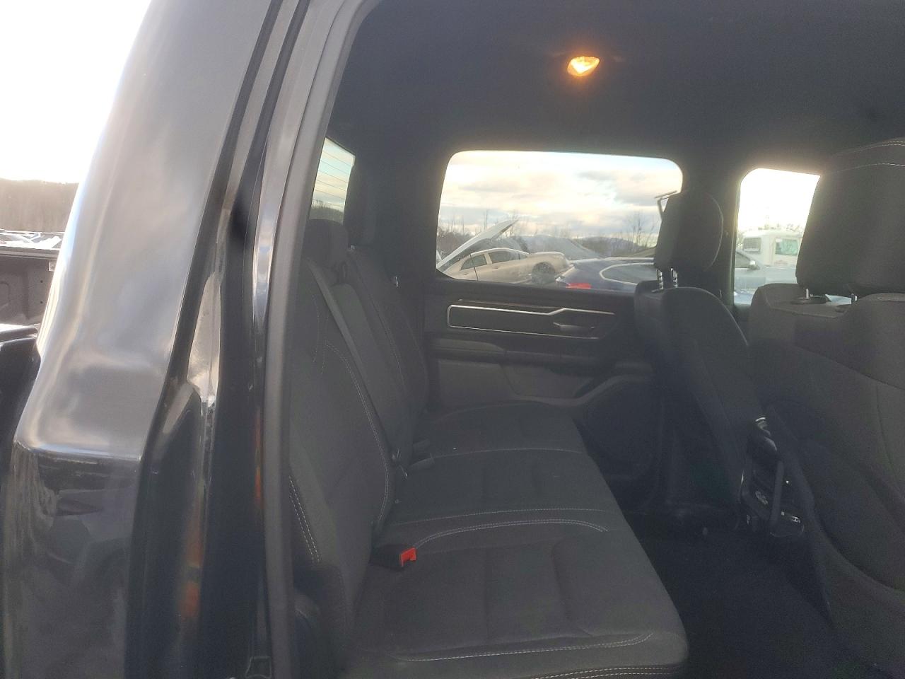 2019 RAM 1500 BIG HORN/LONE STAR photo 10