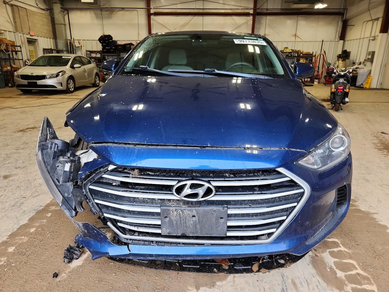 2017 HYUNDAI ELANTRA SE photo 5