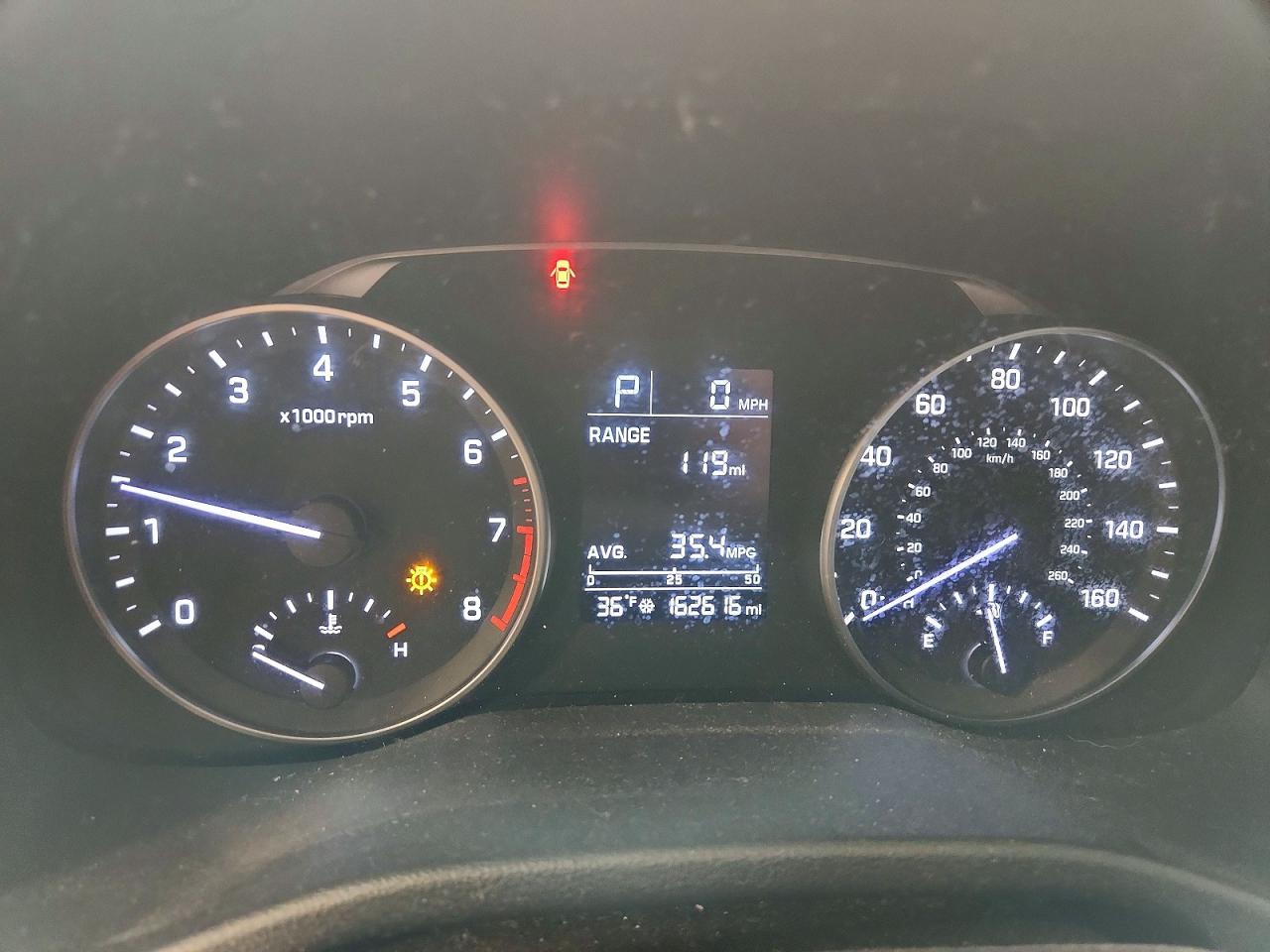 2017 HYUNDAI ELANTRA SE photo 9
