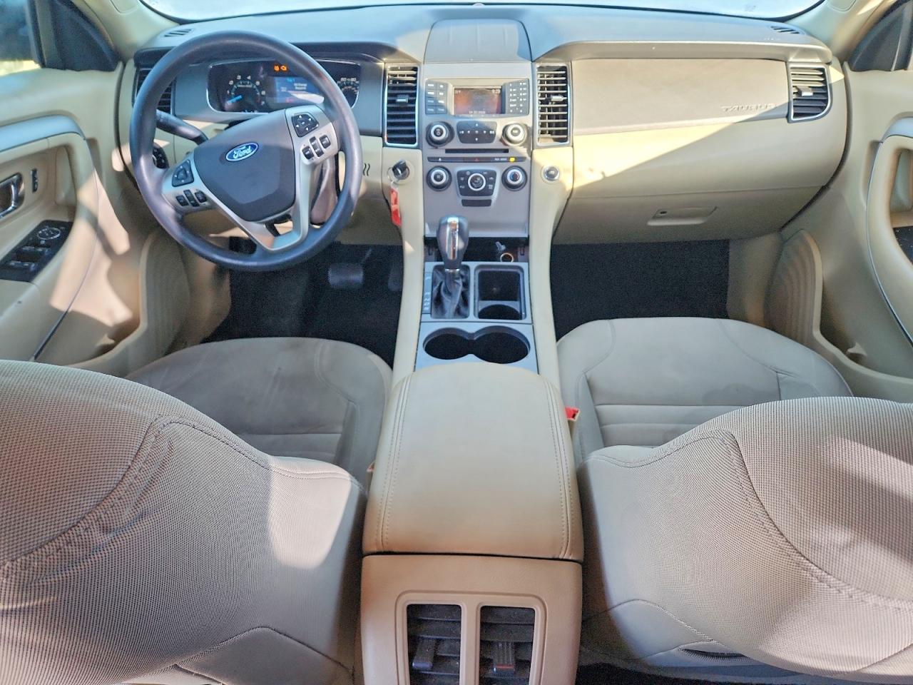 2014 FORD TAURUS SE photo 8