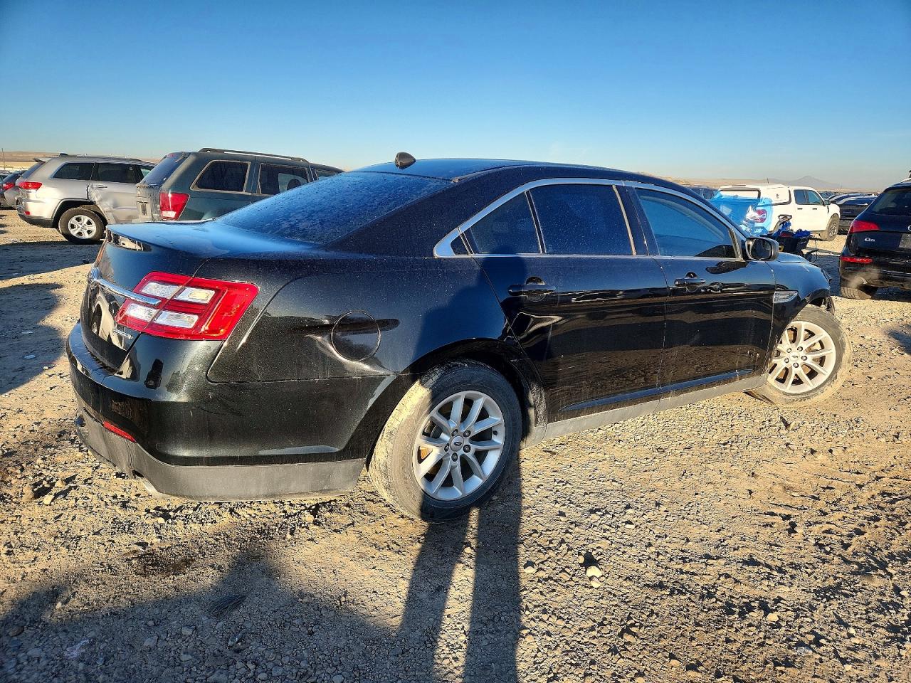 2014 FORD TAURUS SE photo 3