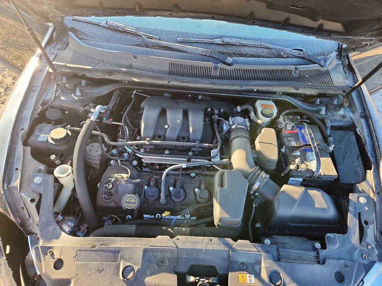 2014 FORD TAURUS SE photo 11