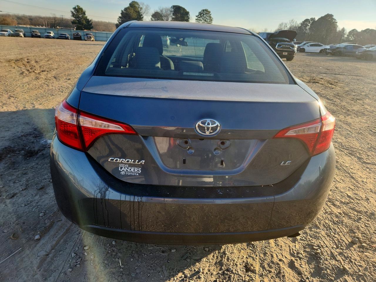 2018 TOYOTA COROLLA L photo 6