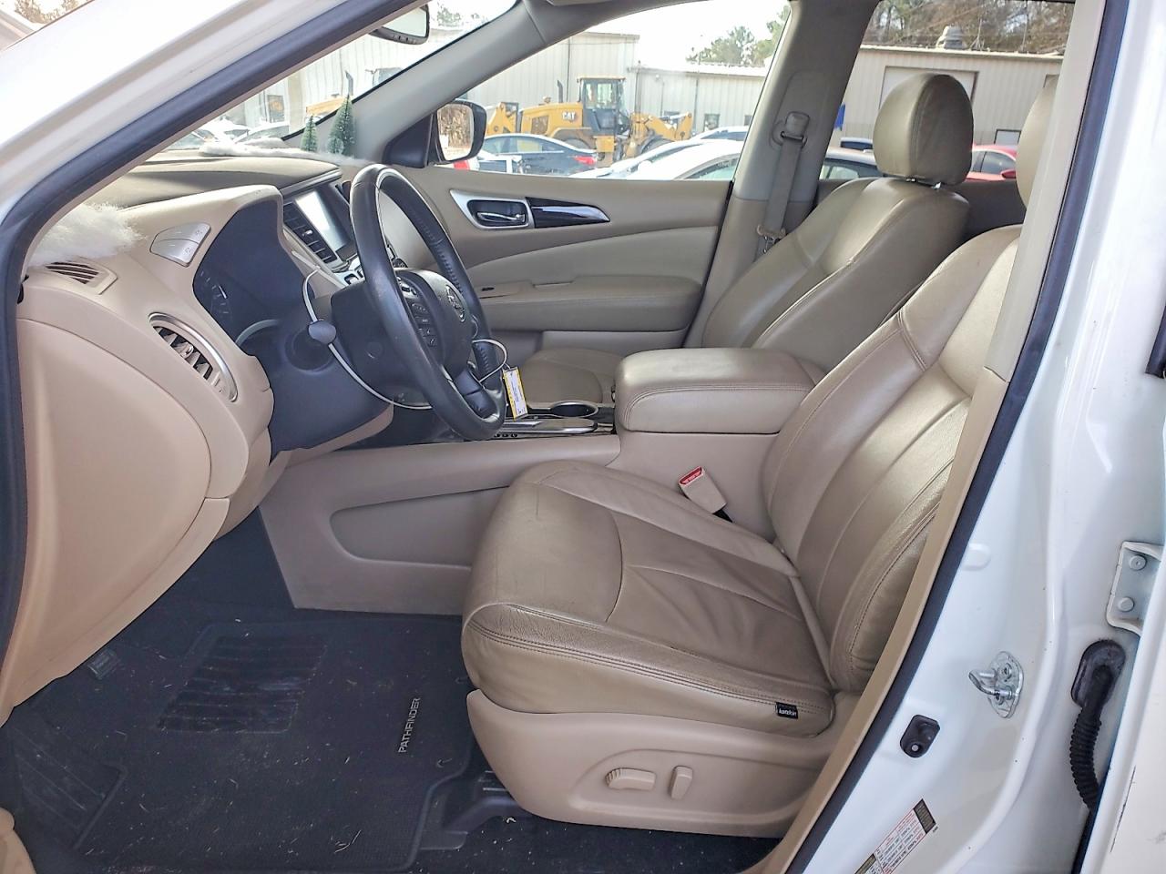 2017 NISSAN PATHFINDER S photo 7
