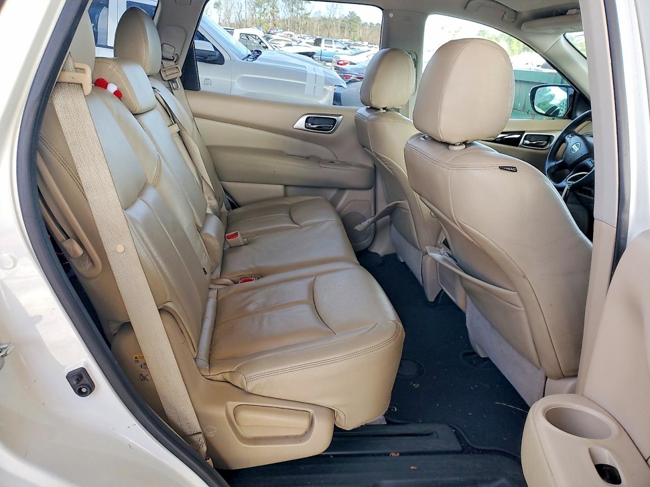 2017 NISSAN PATHFINDER S photo 10