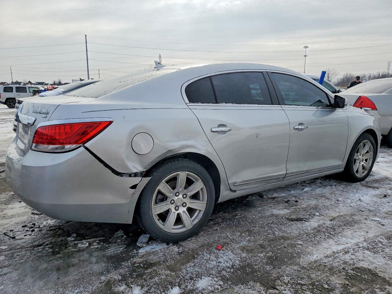 2010 BUICK LACROSSE CXL photo 3