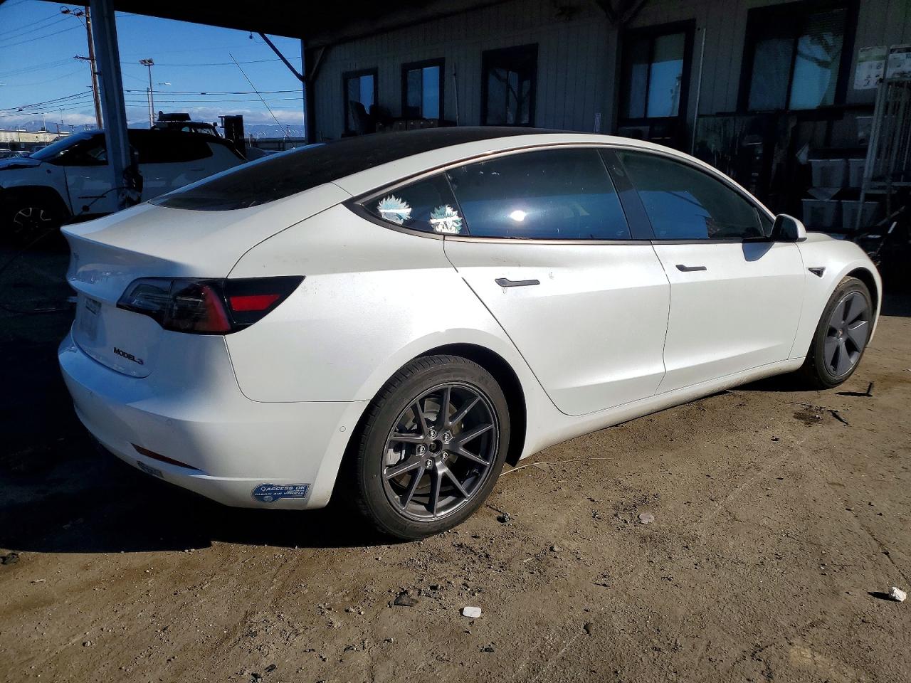 2021 TESLA MODEL 3 photo 3