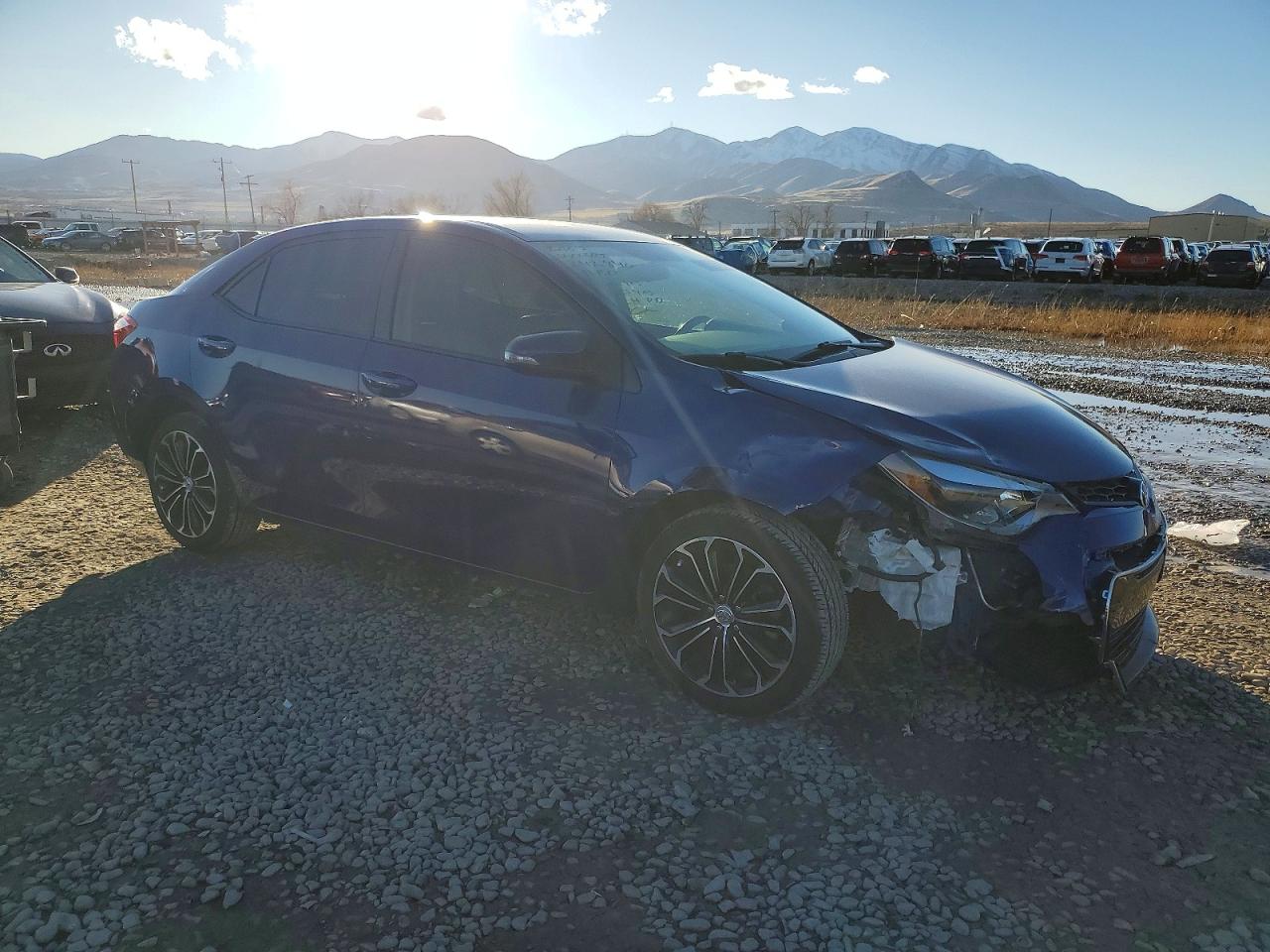 2015 TOYOTA COROLLA L photo 4