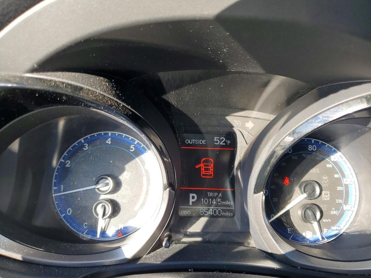 2015 TOYOTA COROLLA L photo 9