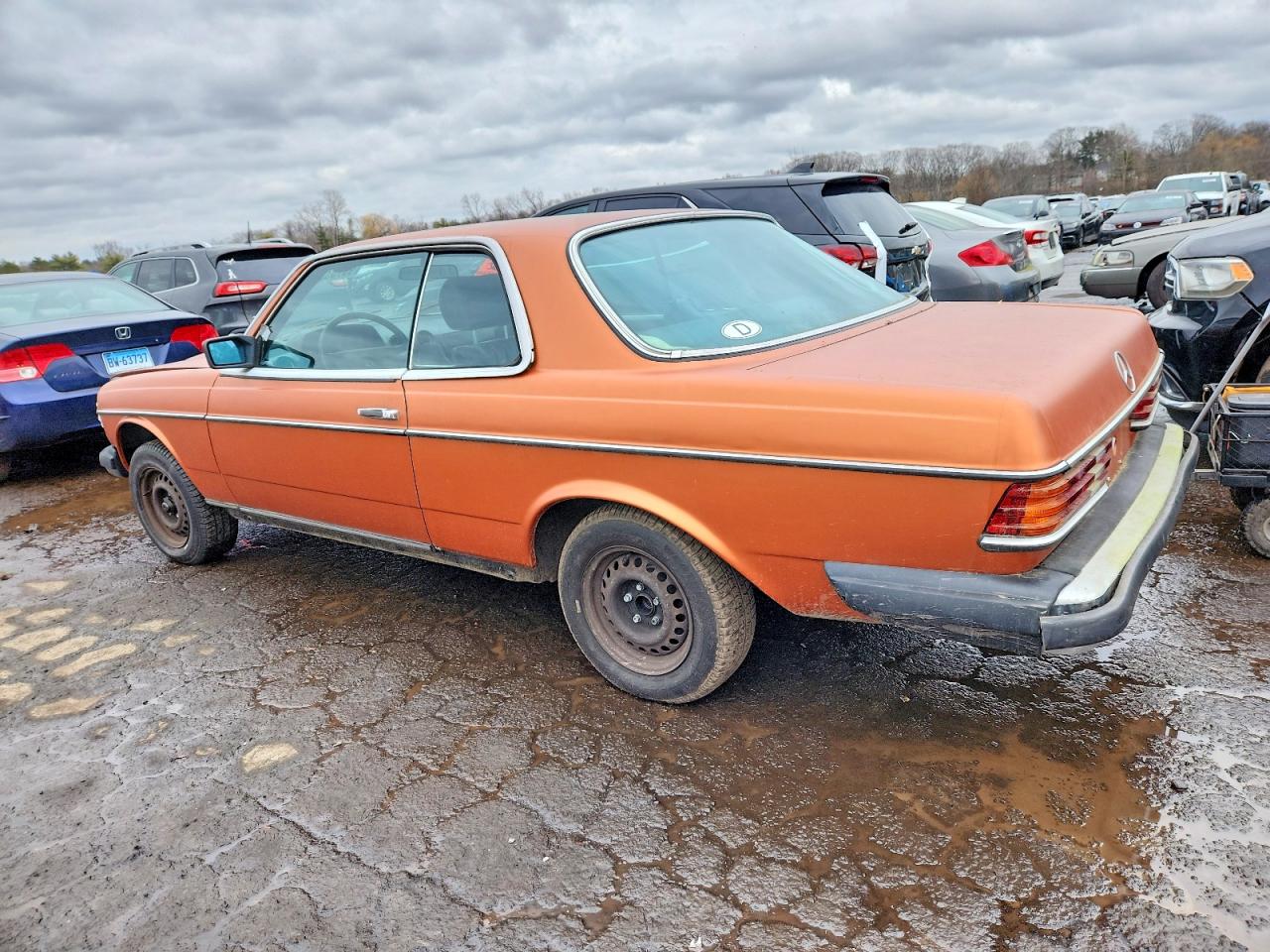 1985 MERCEDES-BENZ 300 CDT photo 2