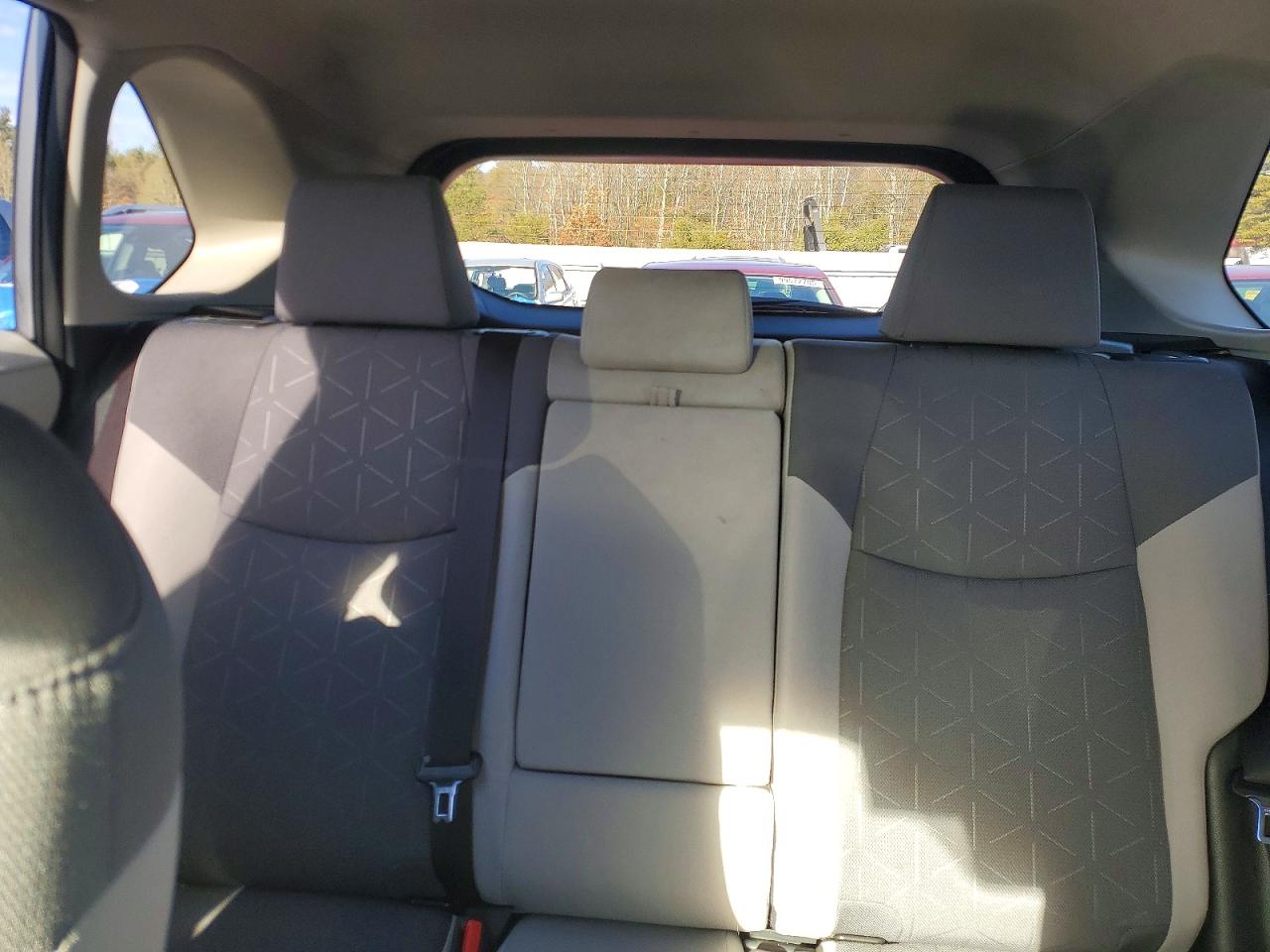 2024 TOYOTA RAV4 XLE photo 10