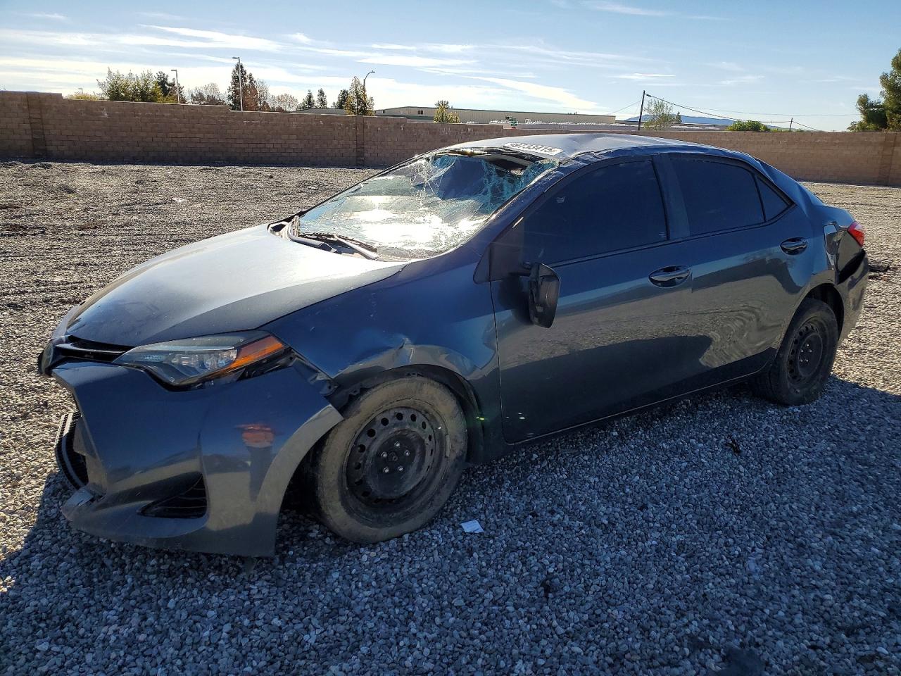 2017 TOYOTA COROLLA