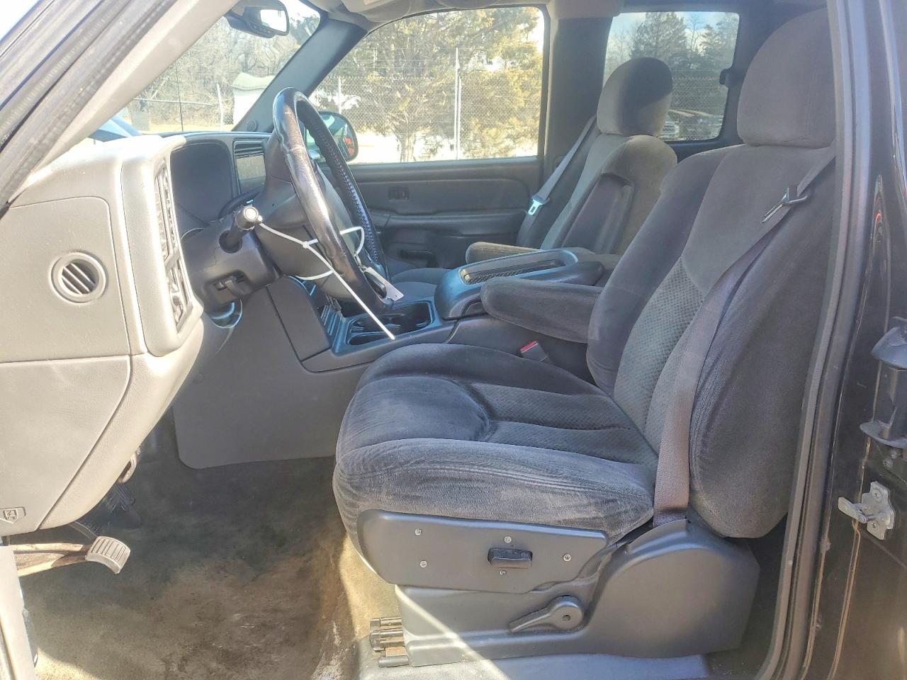2005 CHEVROLET SILVERADO K1500 photo 7