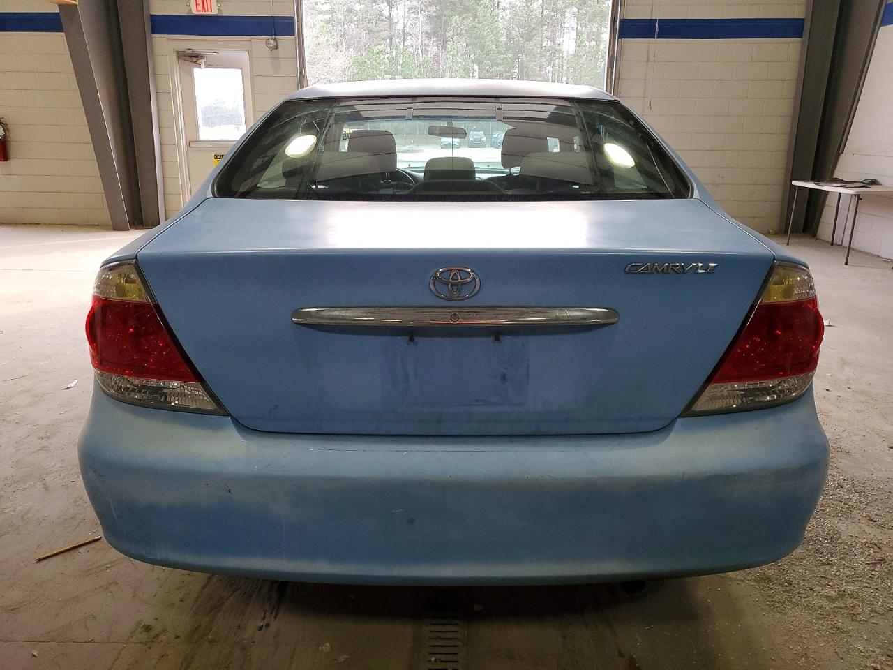 2005 TOYOTA CAMRY LE photo 6