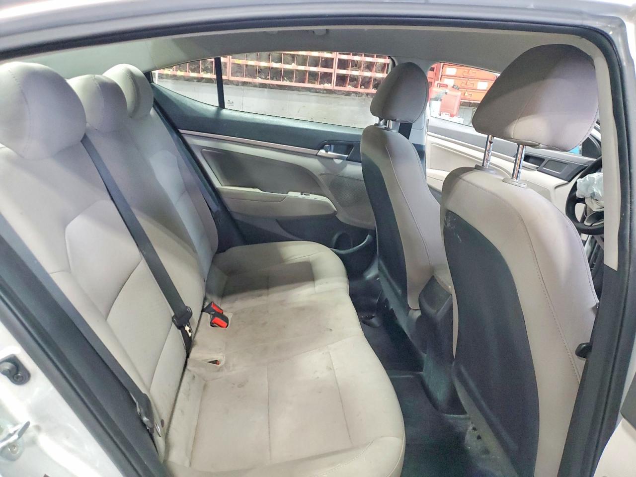 2019 HYUNDAI ELANTRA SEL photo 10