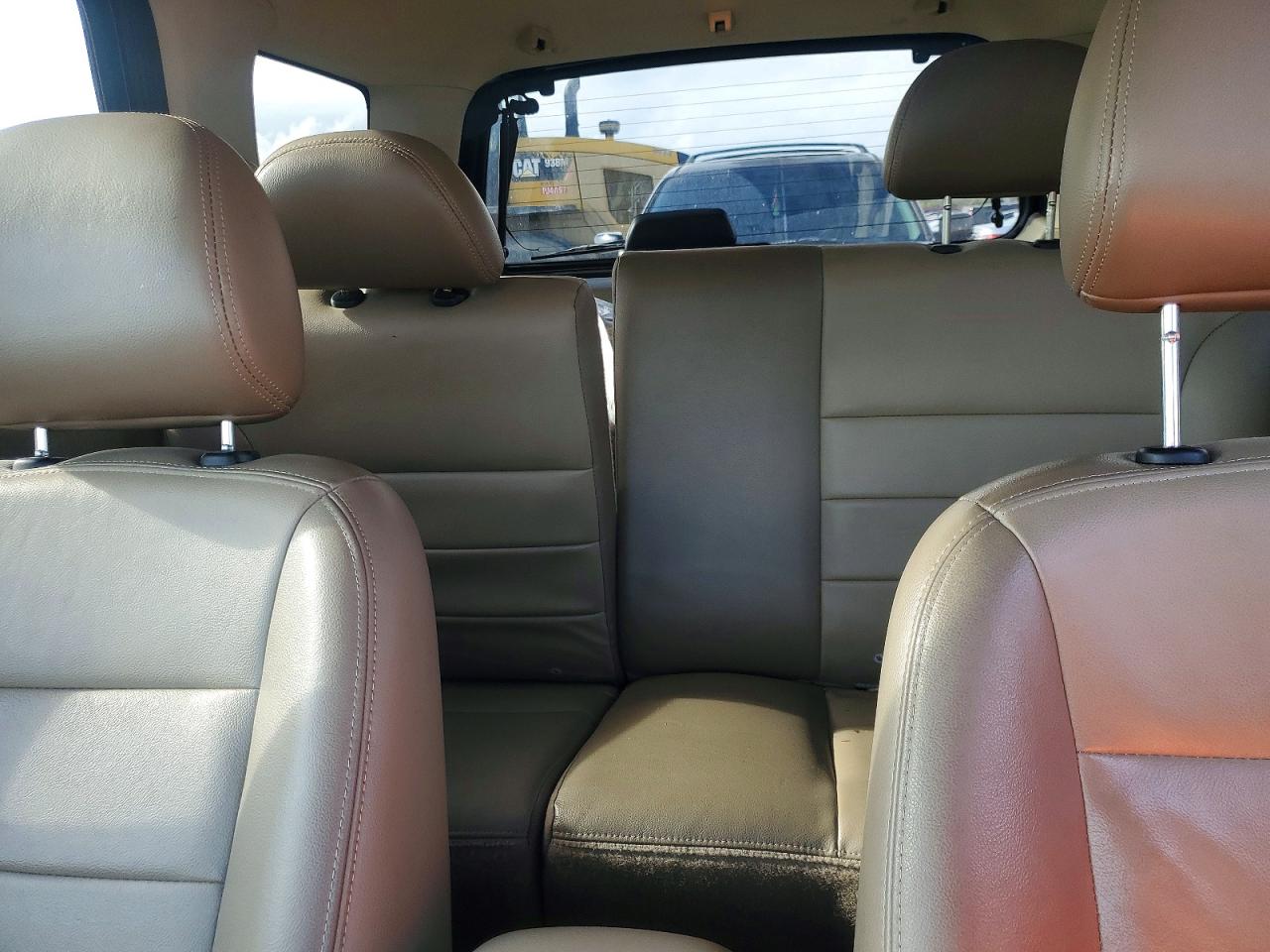 2003 FORD ESCAPE XLT photo 10