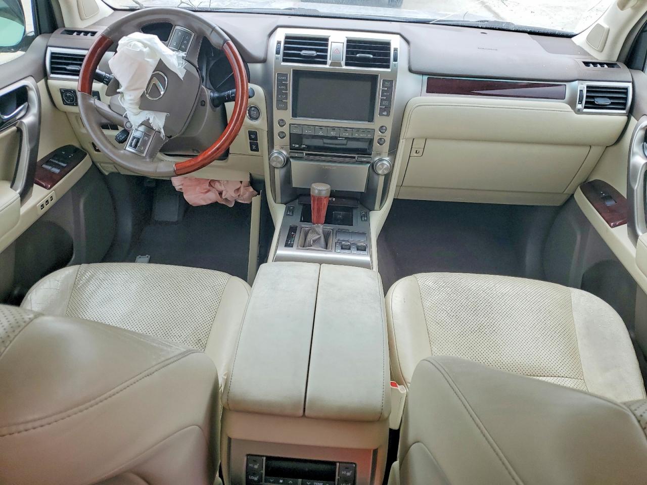2011 LEXUS GX 460 photo 8
