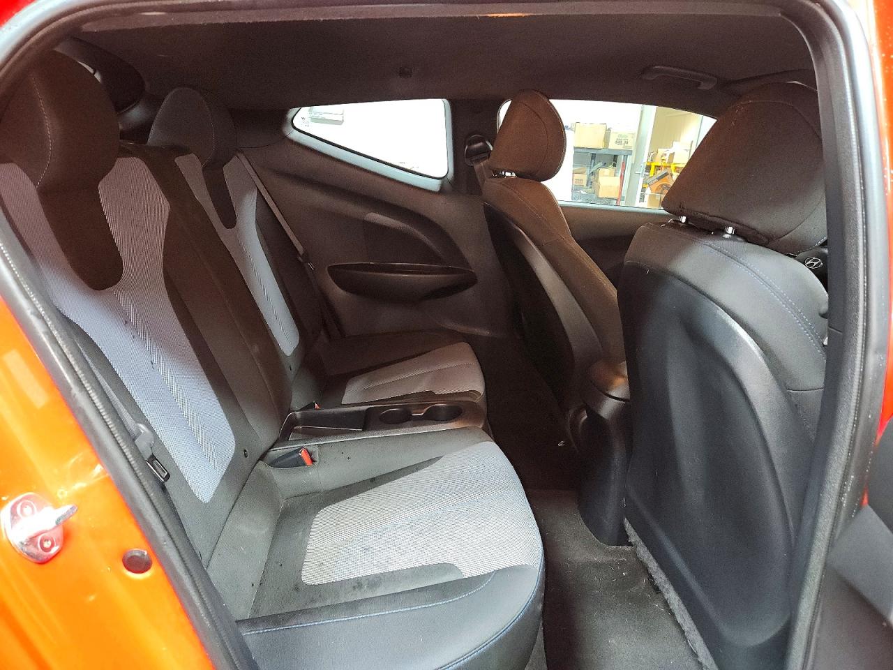 2019 HYUNDAI VELOSTER 2.0L photo 10
