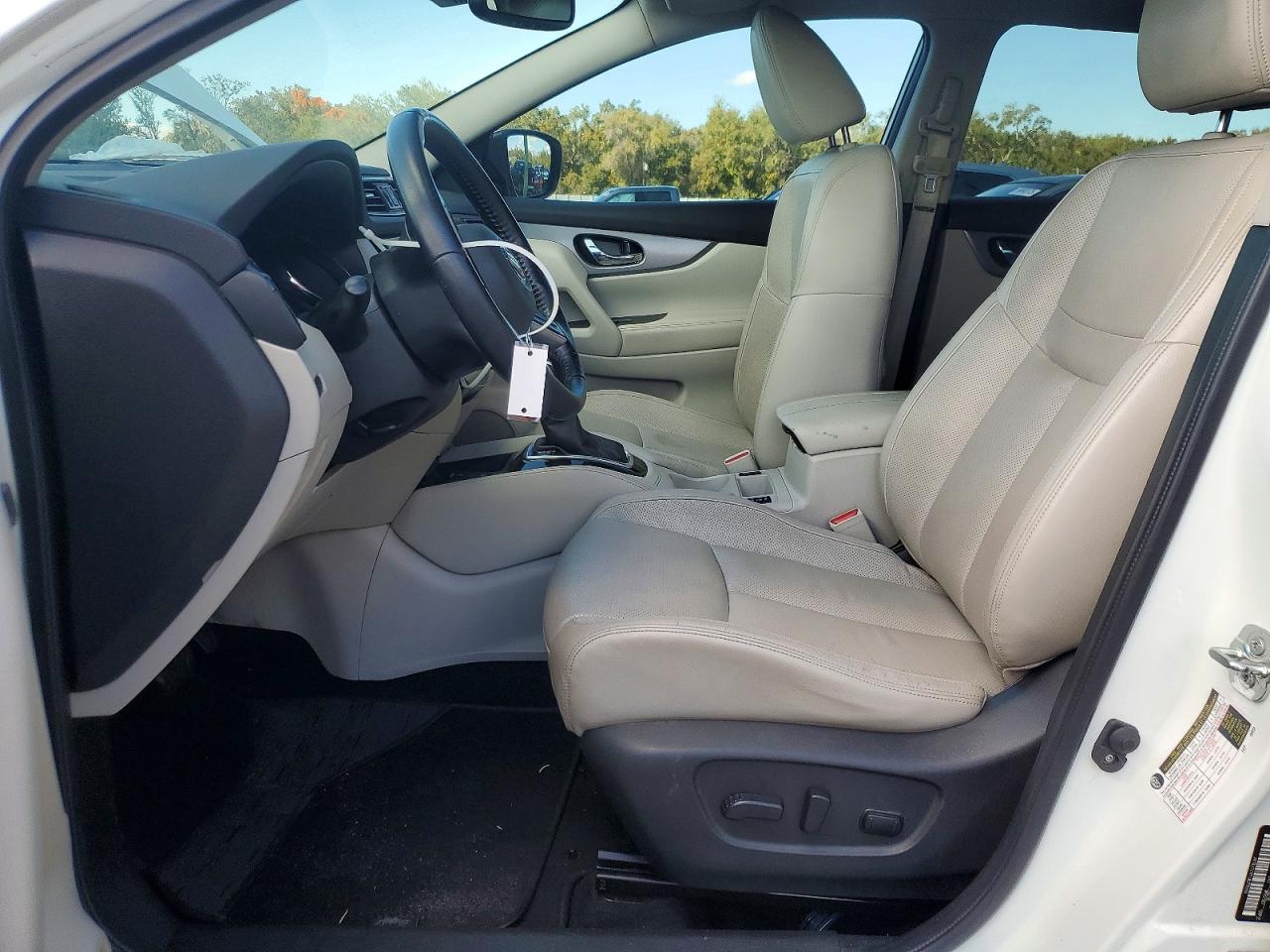 2020 NISSAN ROGUE SPORT S photo 7