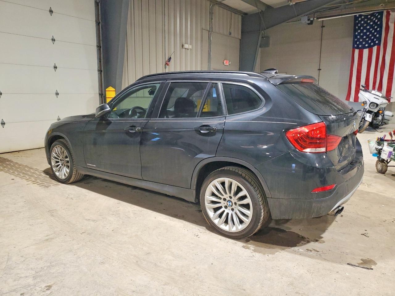 2015 BMW X1 XDRIVE28I photo 2