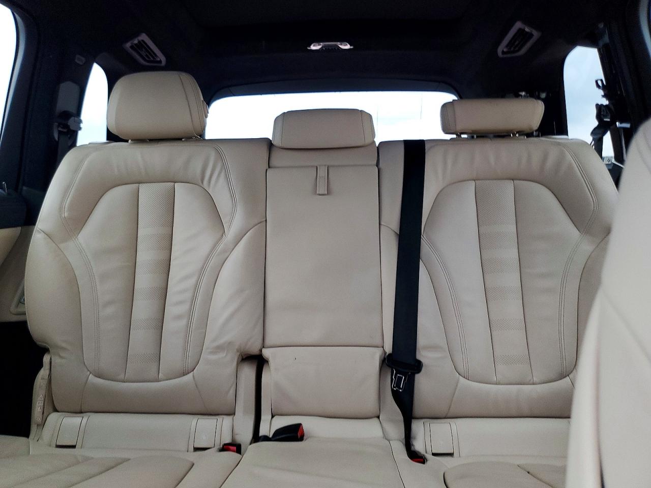 2022 BMW X7 XDRIVE40I photo 10